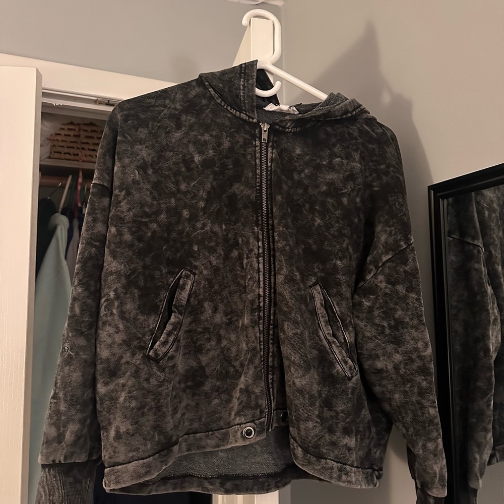 Steve Madden zip up hoodie